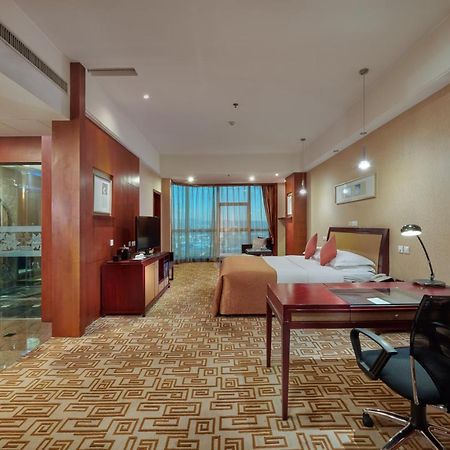 Empark Grand Hotel Kunming Buitenkant foto