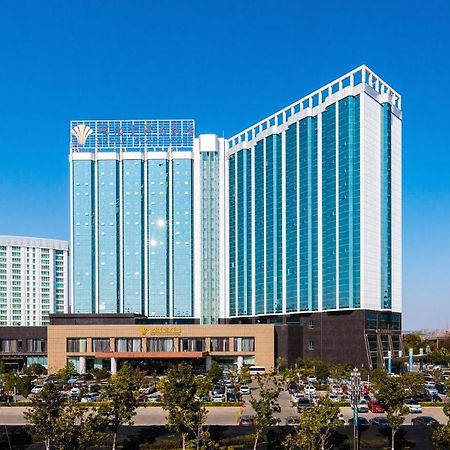 Empark Grand Hotel Kunming Buitenkant foto