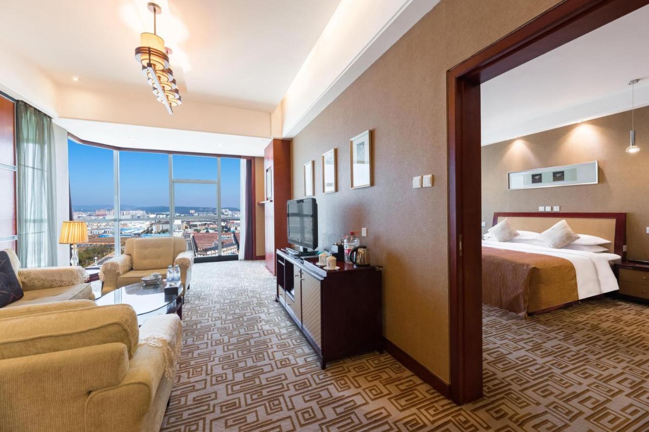 Empark Grand Hotel Kunming Buitenkant foto