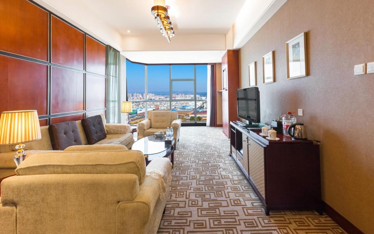 Empark Grand Hotel Kunming Buitenkant foto
