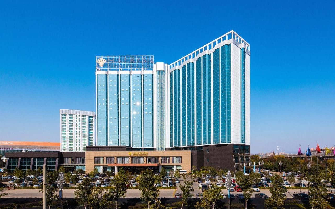 Empark Grand Hotel Kunming Buitenkant foto