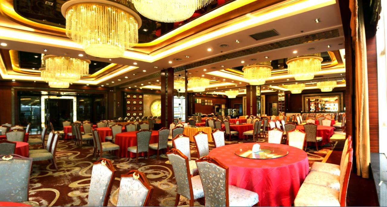Empark Grand Hotel Kunming Buitenkant foto